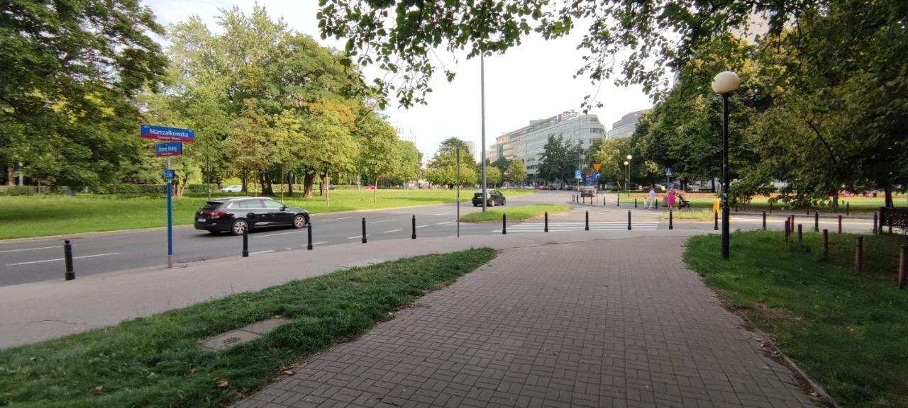 Labo Zelazna Brama Warsaw